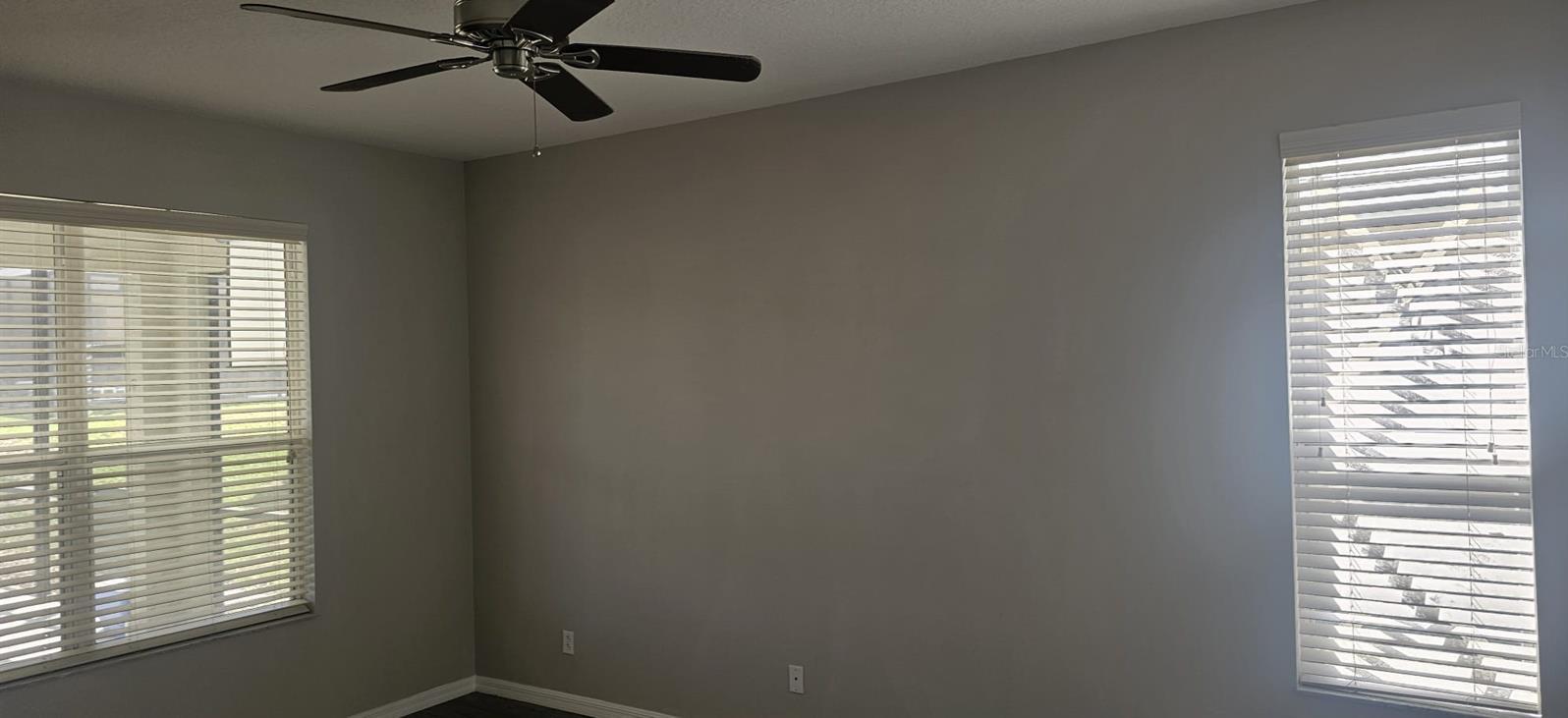 Photo #33