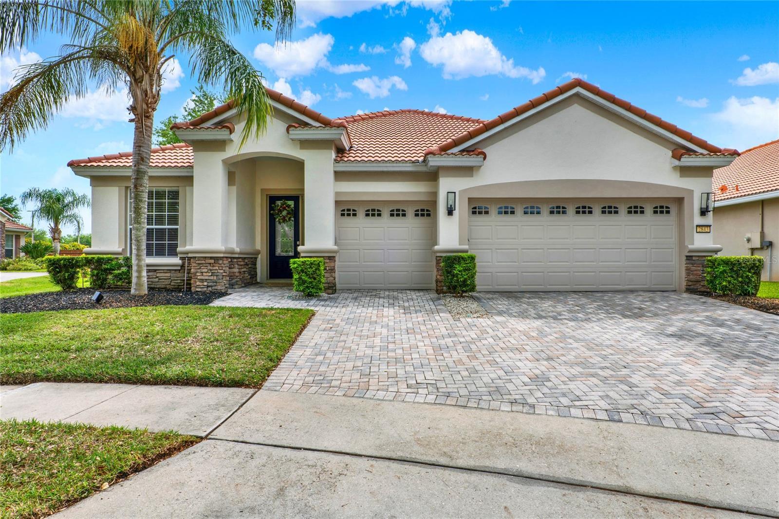 Photo one of 2843 Maria Isabel Ave Ocoee FL 34761 | MLS O6293299