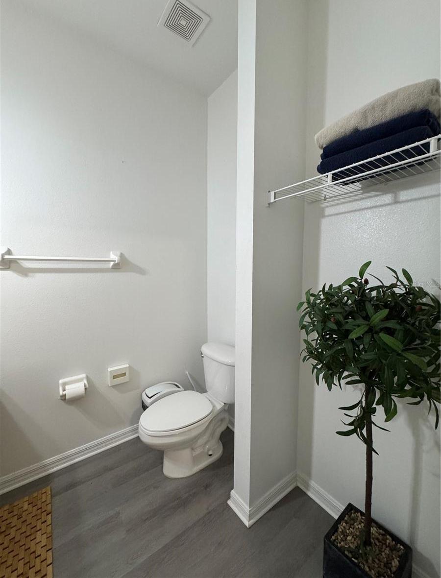 Photo #12