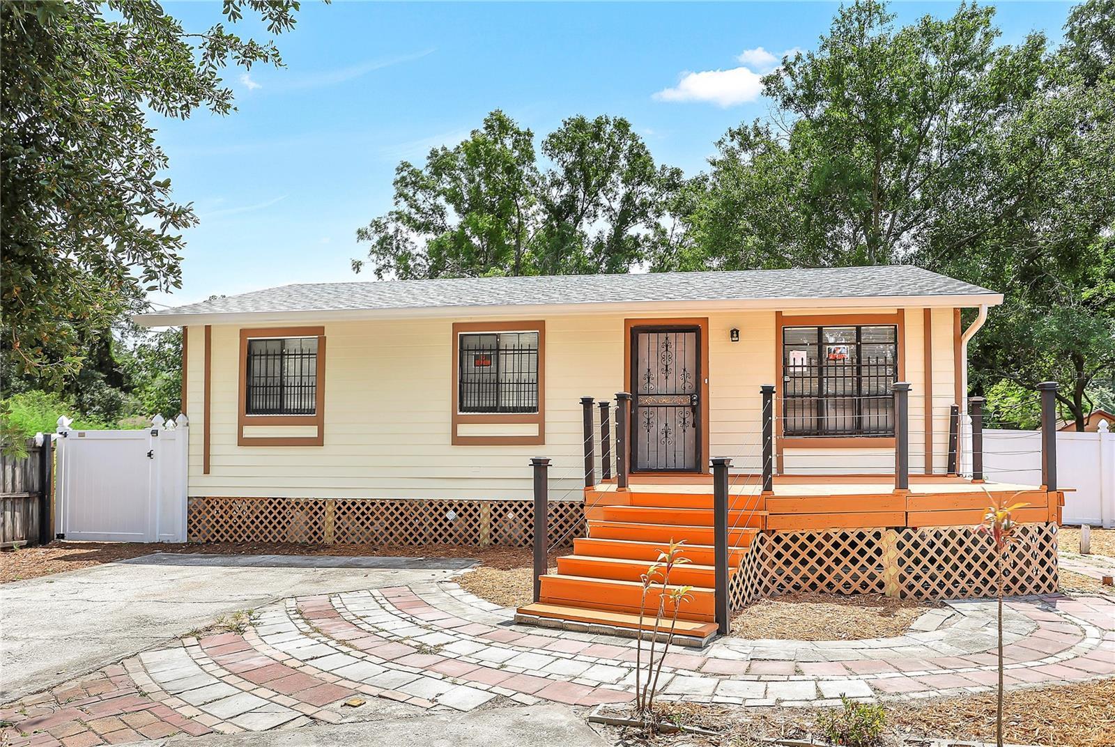 Photo one of 4922 Huppel Ave Orlando FL 32811 | MLS O6302639
