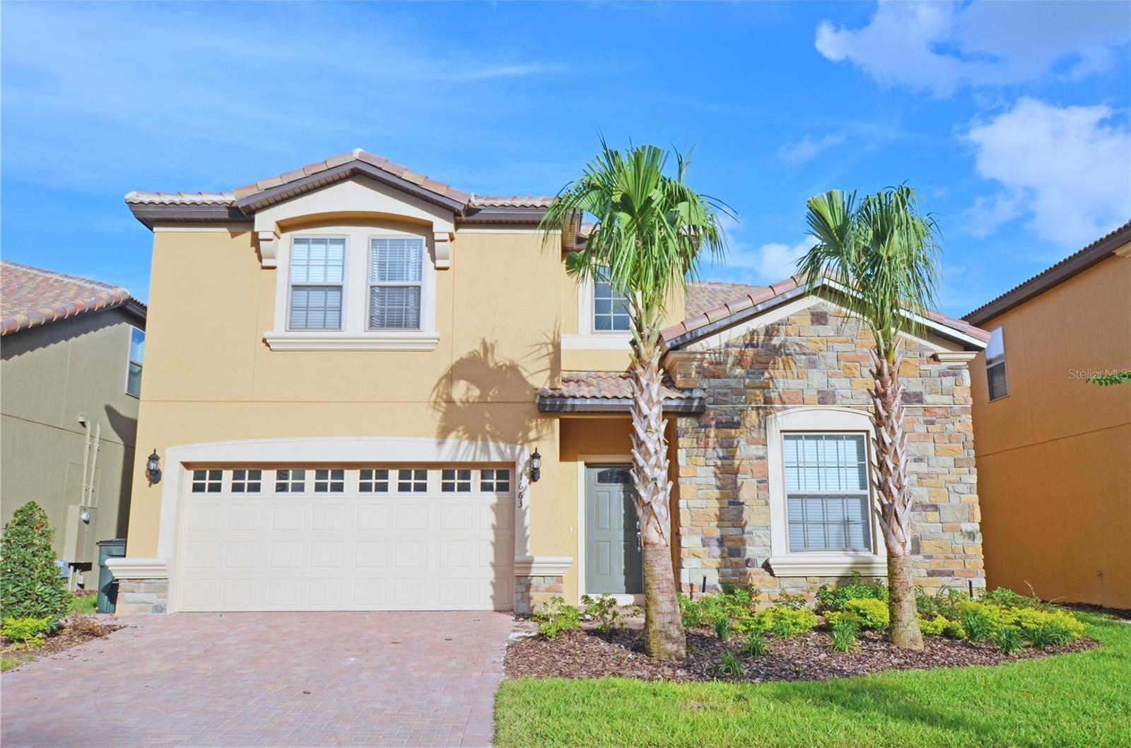 Photo one of 1663 Lima Ave Kissimmee FL 34747 | MLS O6303191
