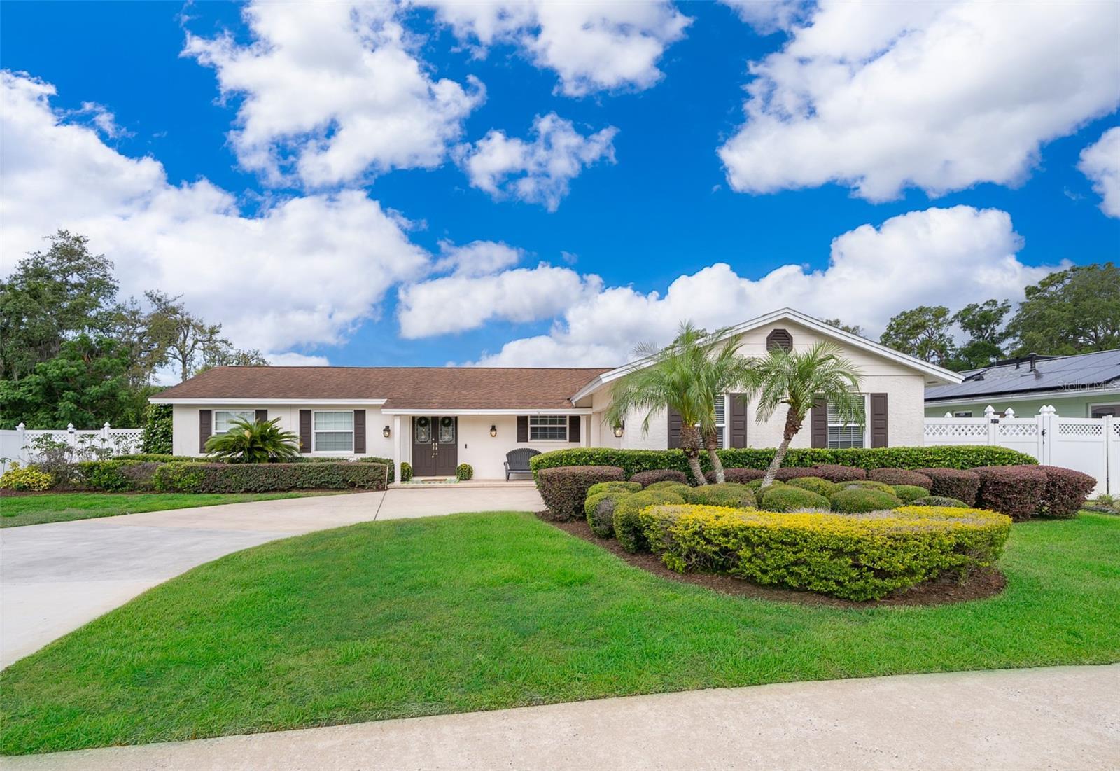 Photo one of 275 Tollgate Trl Longwood FL 32750 | MLS O6304665