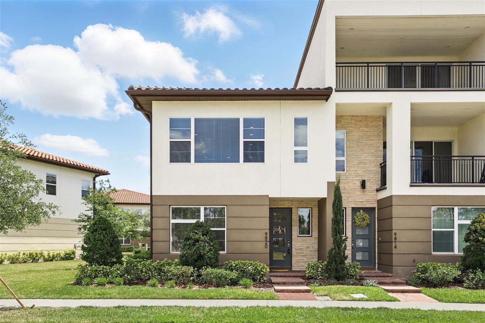 Photo one of 9820 Bucklow Hill Dr Orlando FL 32832 | MLS O6305395