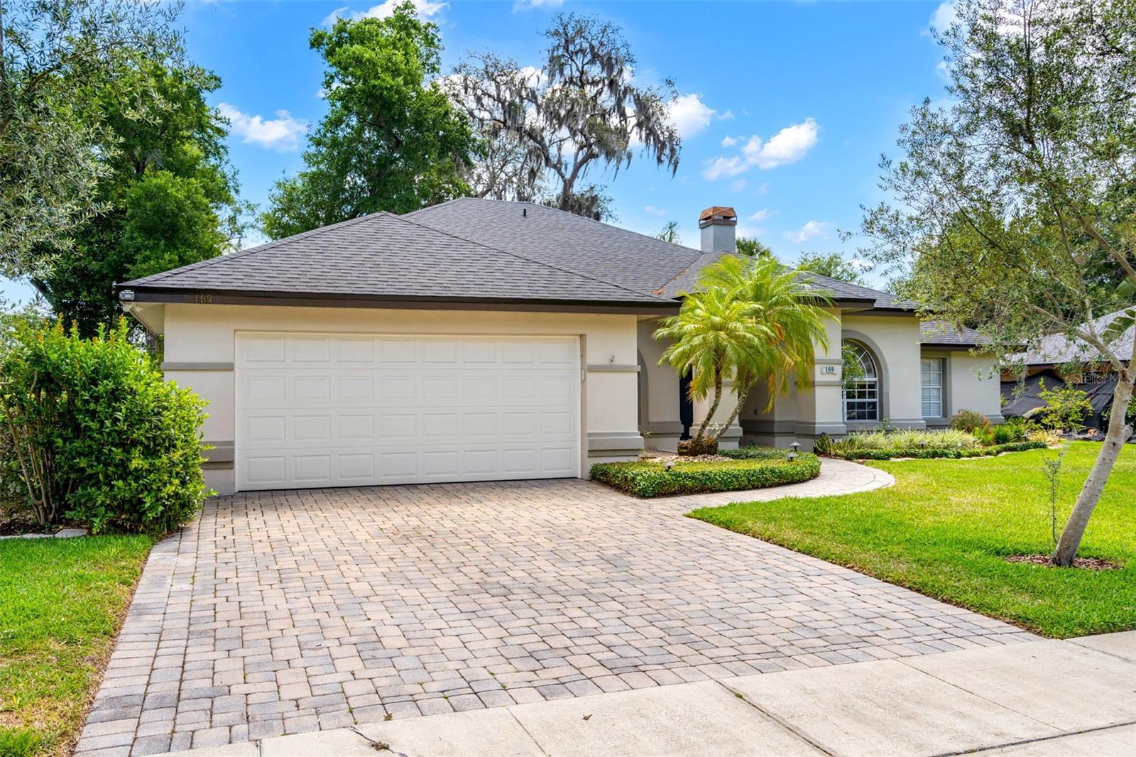 Photo one of 169 Winding Oaks Ln Oviedo FL 32765 | MLS O6305619