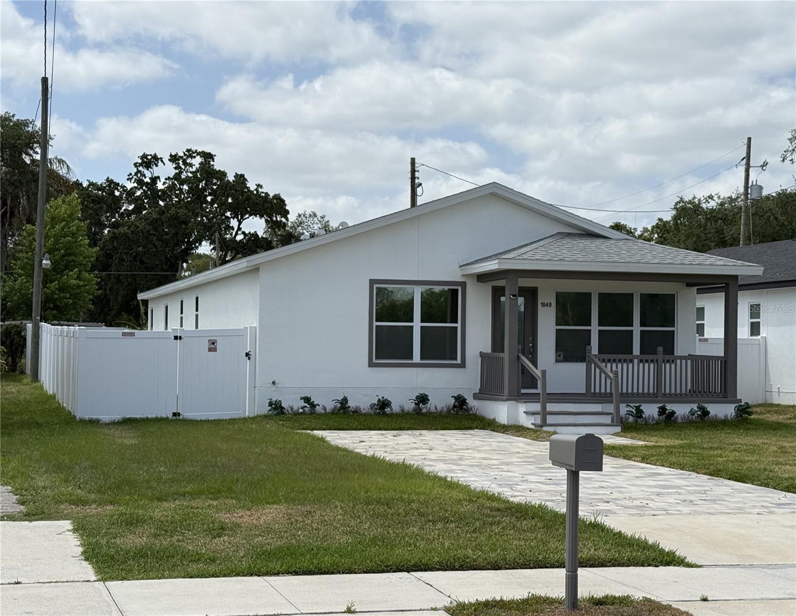 Photo one of 1040 20Th St Orlando FL 32805 | MLS O6306927