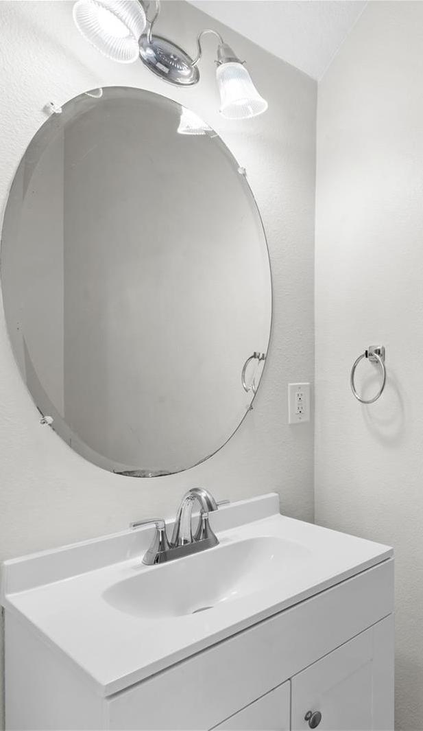 Photo #10
