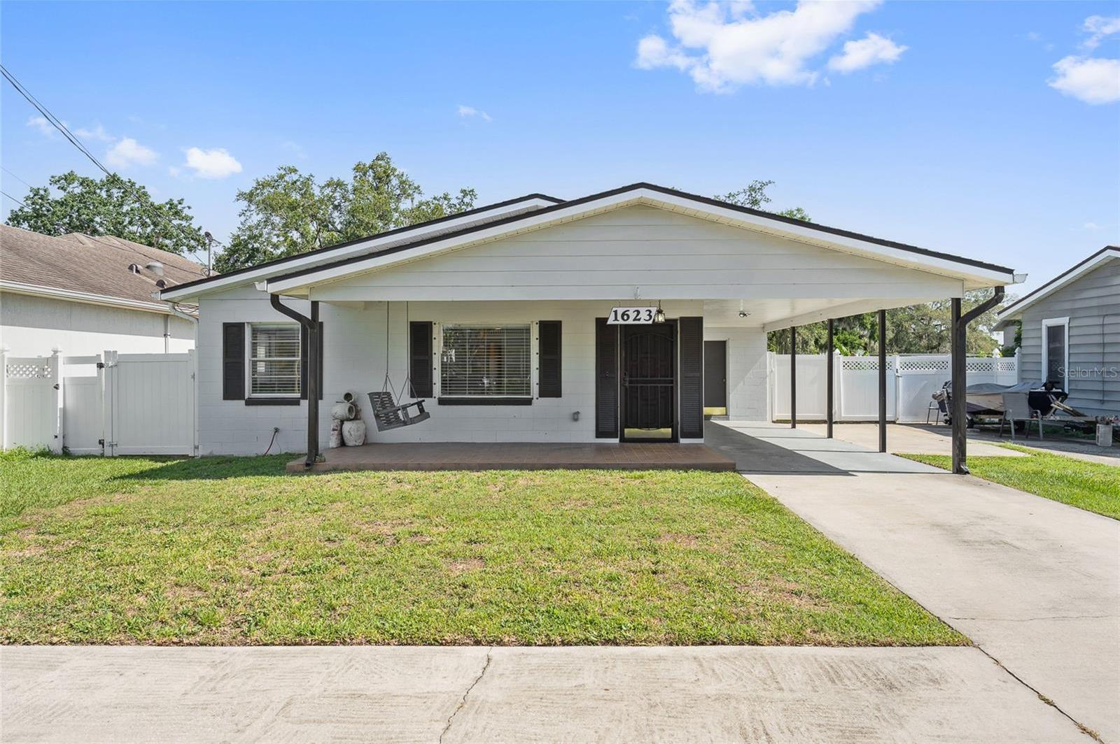 Photo one of 1623 Cumbie Ave Orlando FL 32804 | MLS O6311506