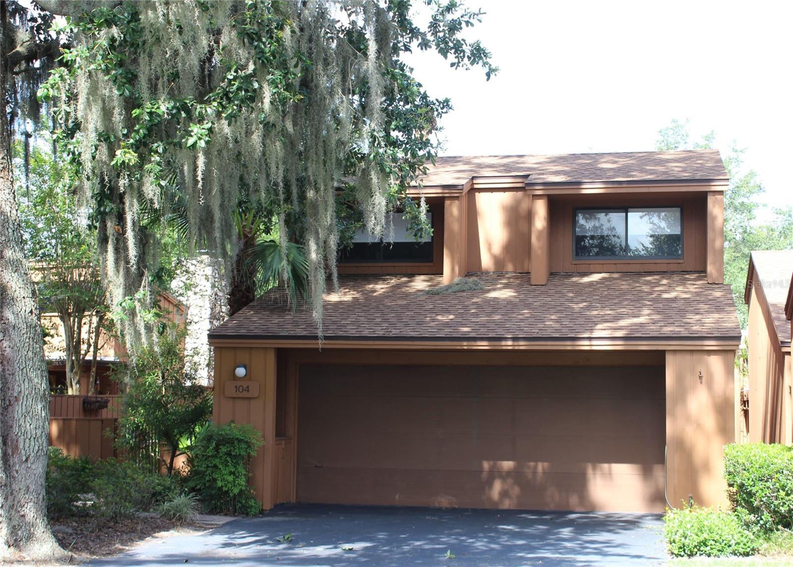 Photo one of 104 Oaks Ct Sanford FL 32771 | MLS O6312530