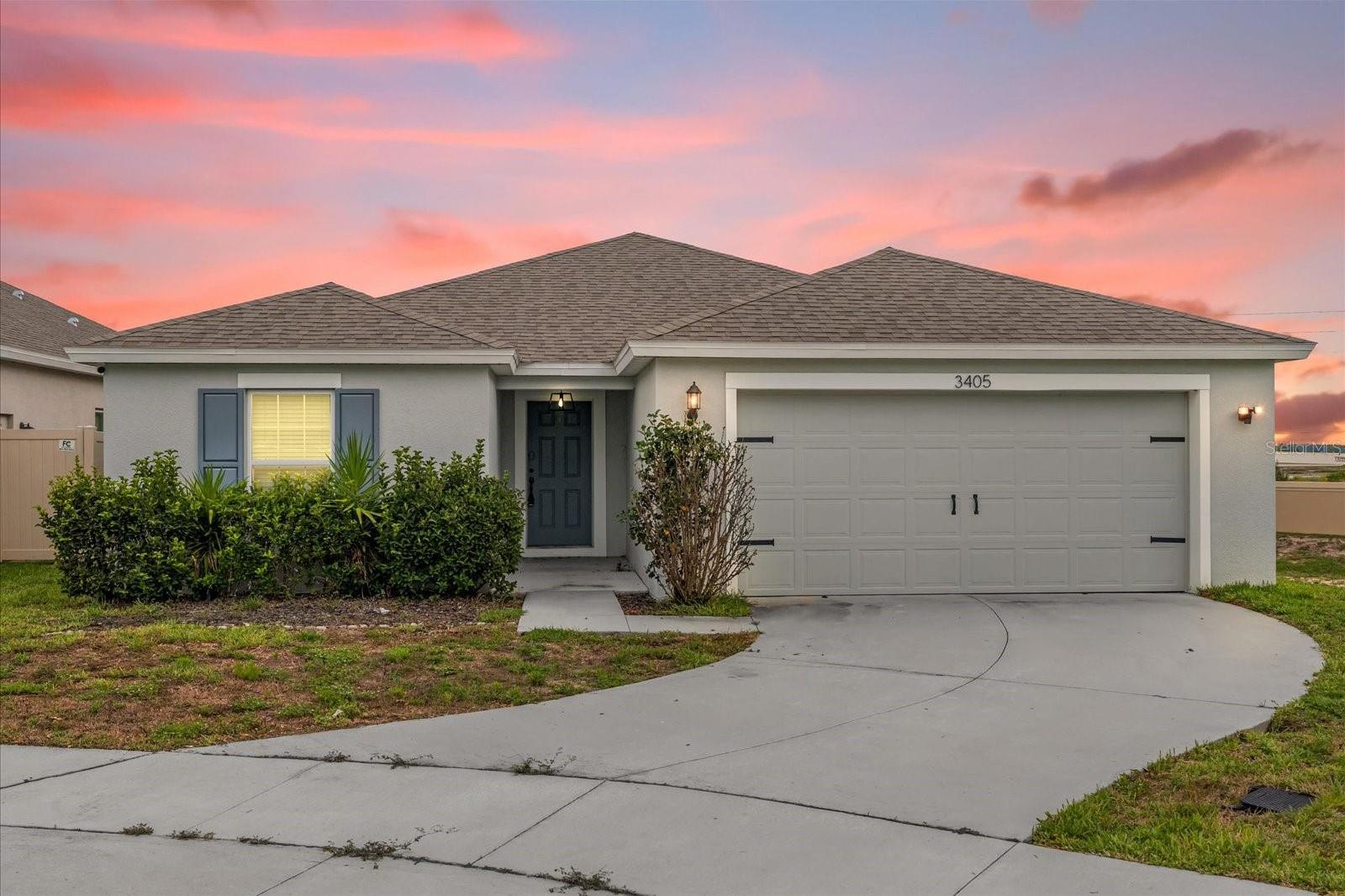 Photo one of 3405 Yarian Dr Haines City FL 33844 | MLS O6313280