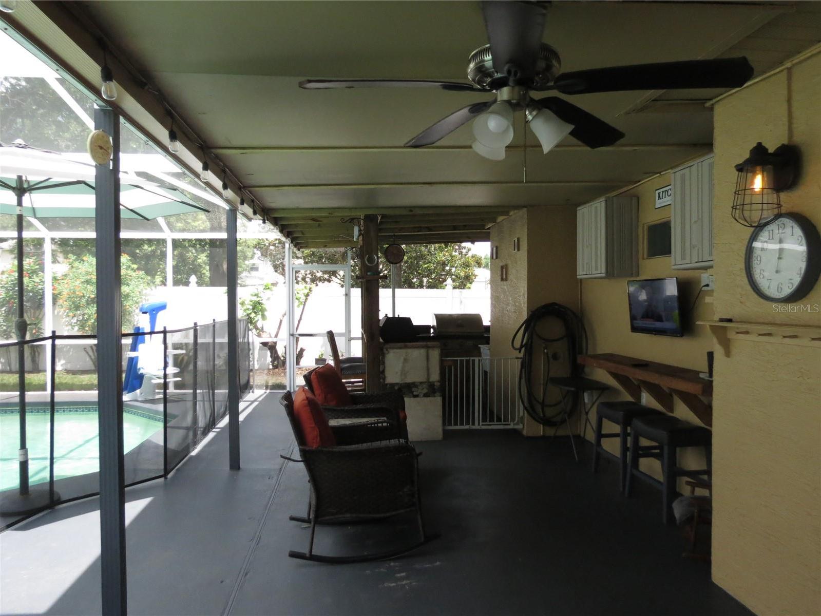Photo #42