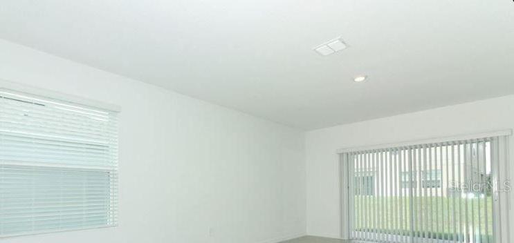 Photo #11