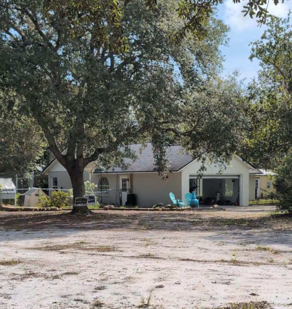 Photo one of 32645 Red Oak Dr Eustis FL 32736 | MLS O6320744