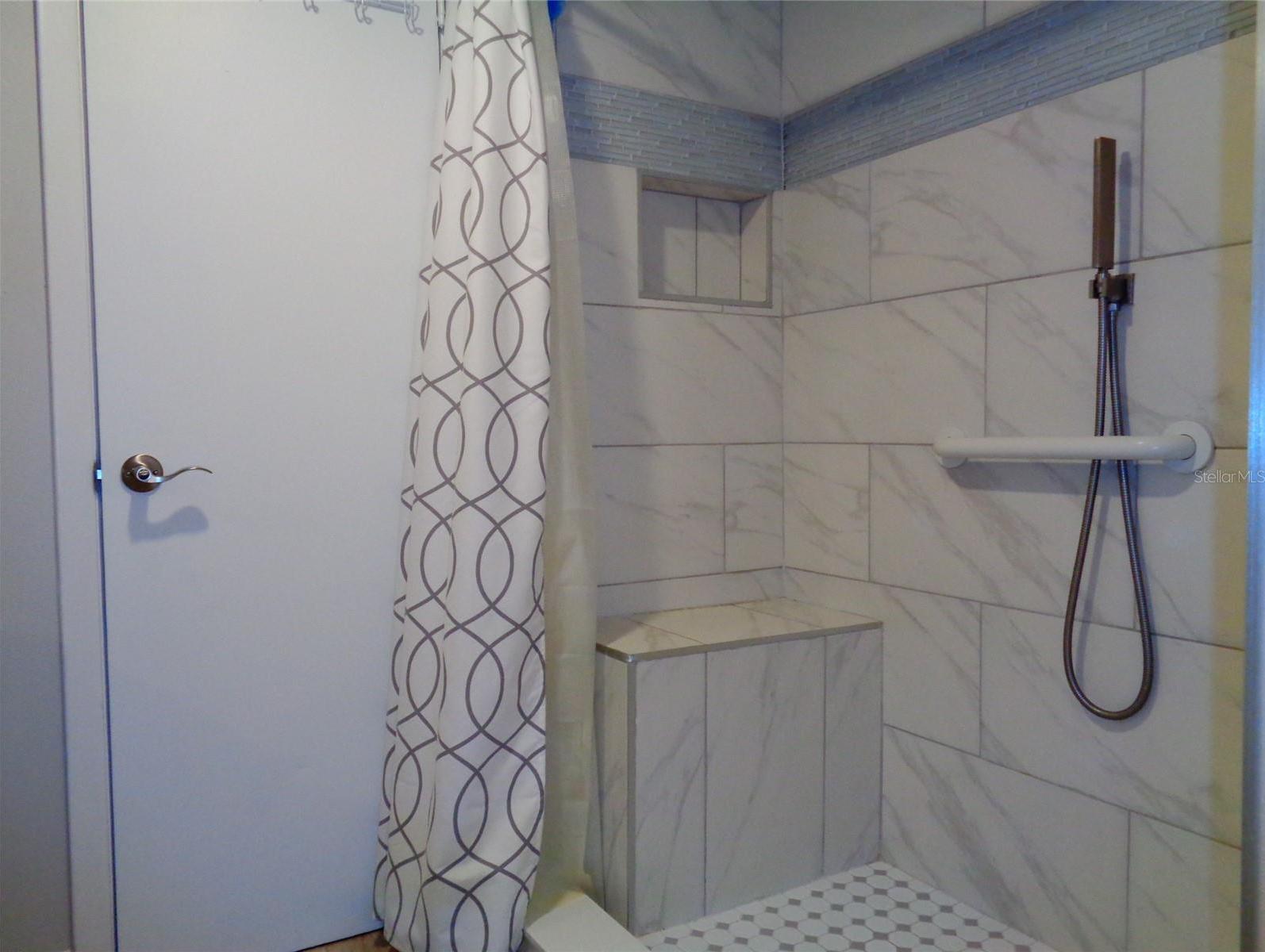 Photo #24