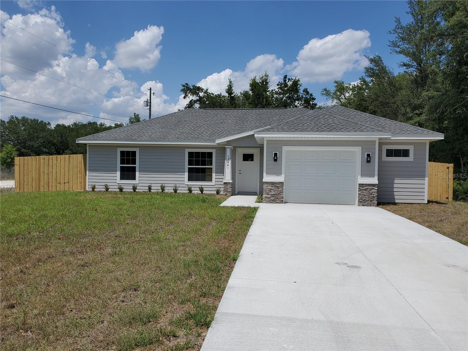 Photo one of 13441 Sw 113Th Pl Dunnellon FL 34432 | MLS OM690778