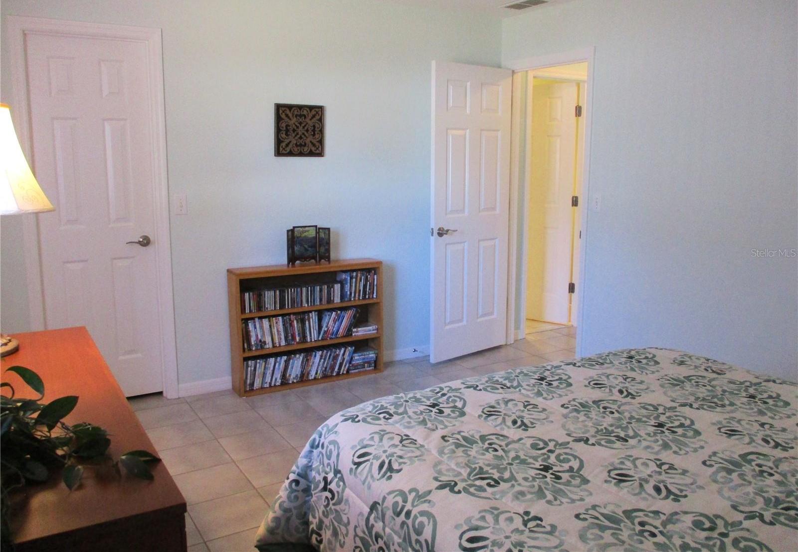 Photo #28
