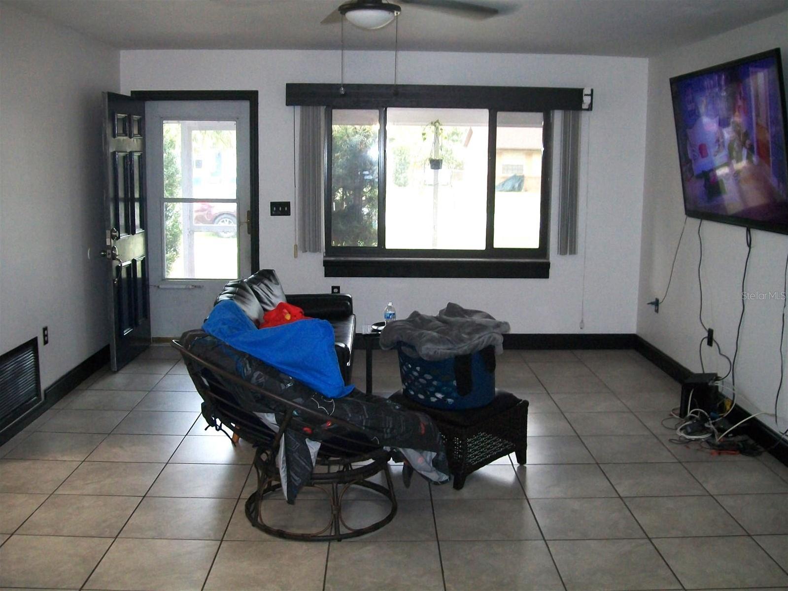 Photo #3