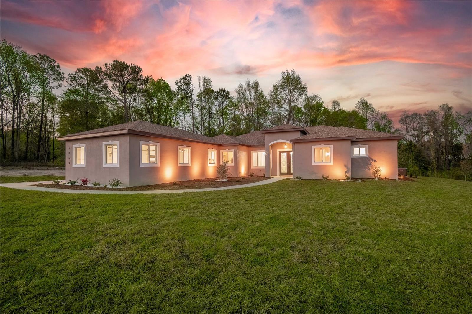 Photo one of 4869 Nw 101St Street Rd Ocala FL 34482 | MLS OM696197
