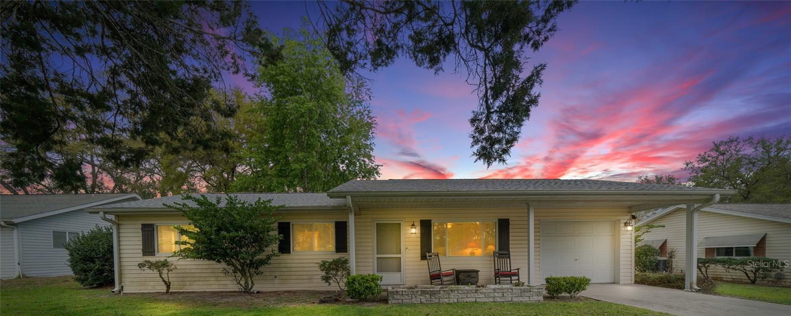 Photo one of 6385 Sw 61St Ct Ocala FL 34474 | MLS OM696956
