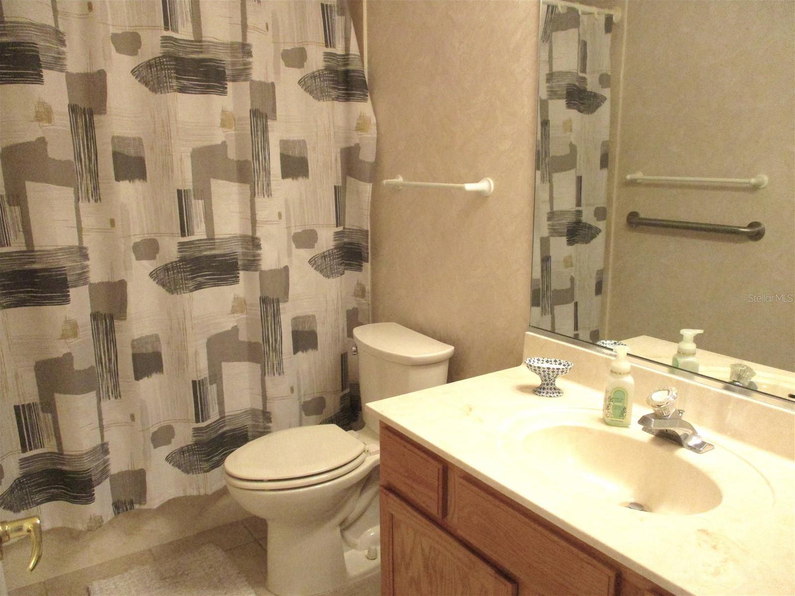 Photo #33