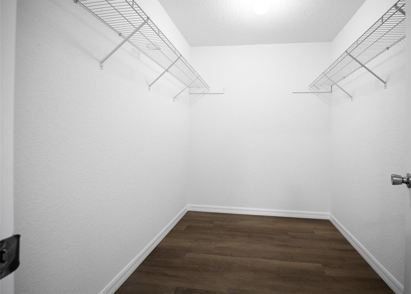 Photo #33
