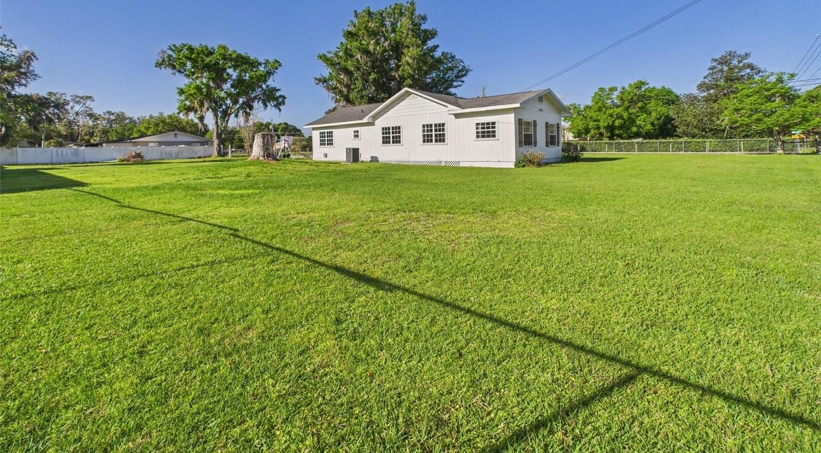 Photo one of 3736 Knights Station Rd Lakeland FL 33810 | MLS P4934181