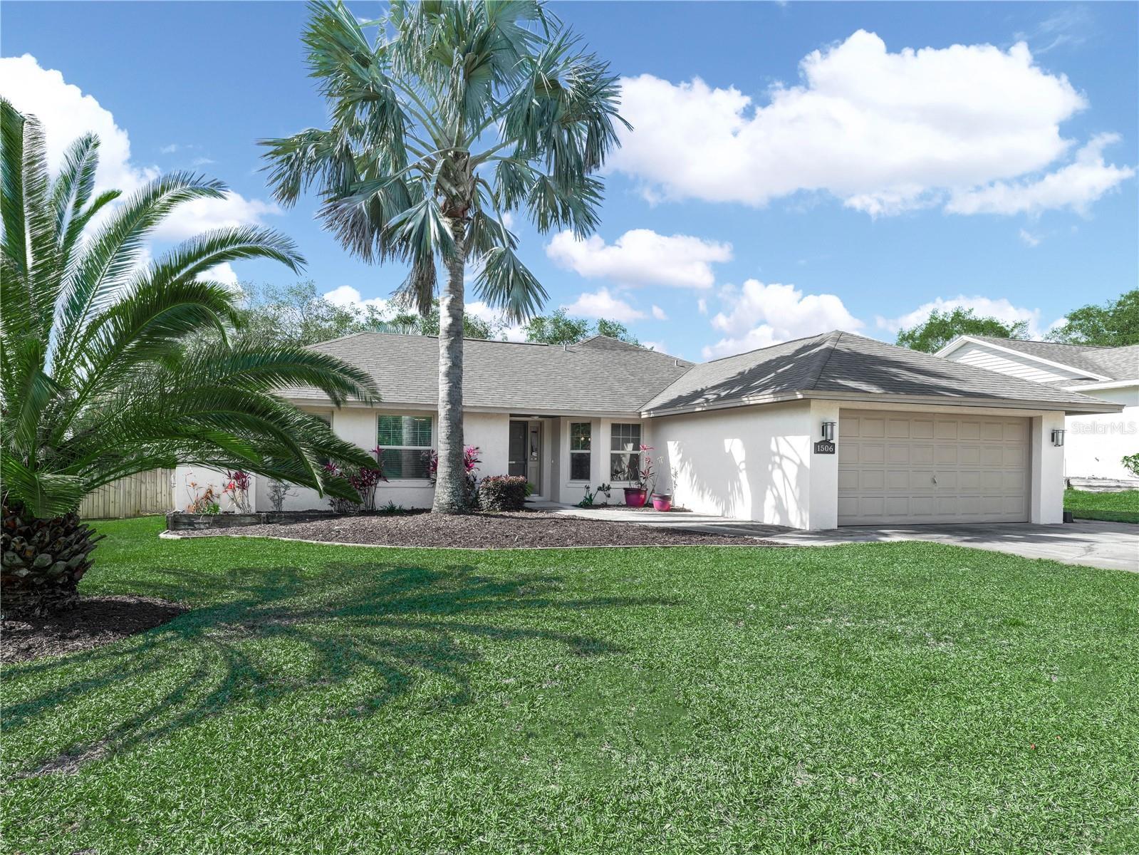 Photo one of 1506 Chamberlain Loop Lake Wales FL 33853 | MLS P4934401