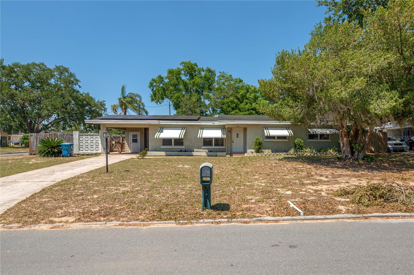 Photo one of 703 Osceola Ave Lake Wales FL 33853 | MLS P4934539
