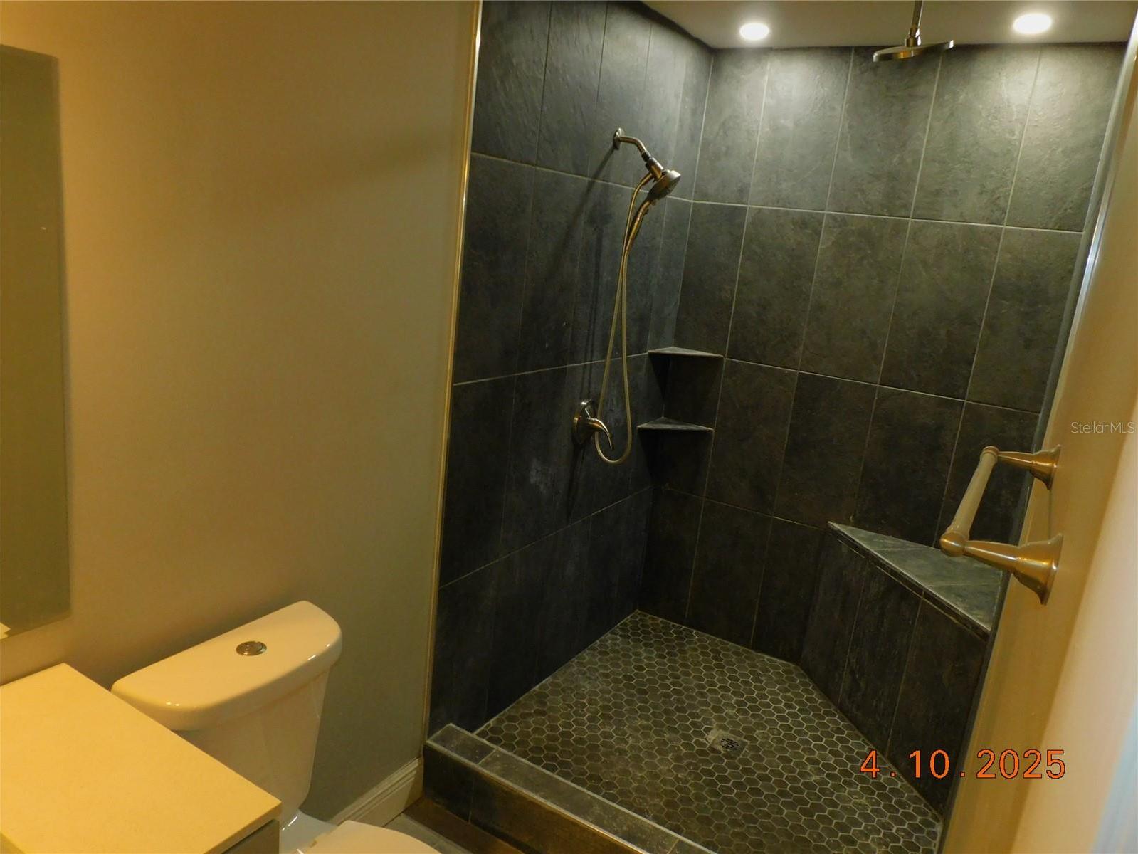 Photo #8