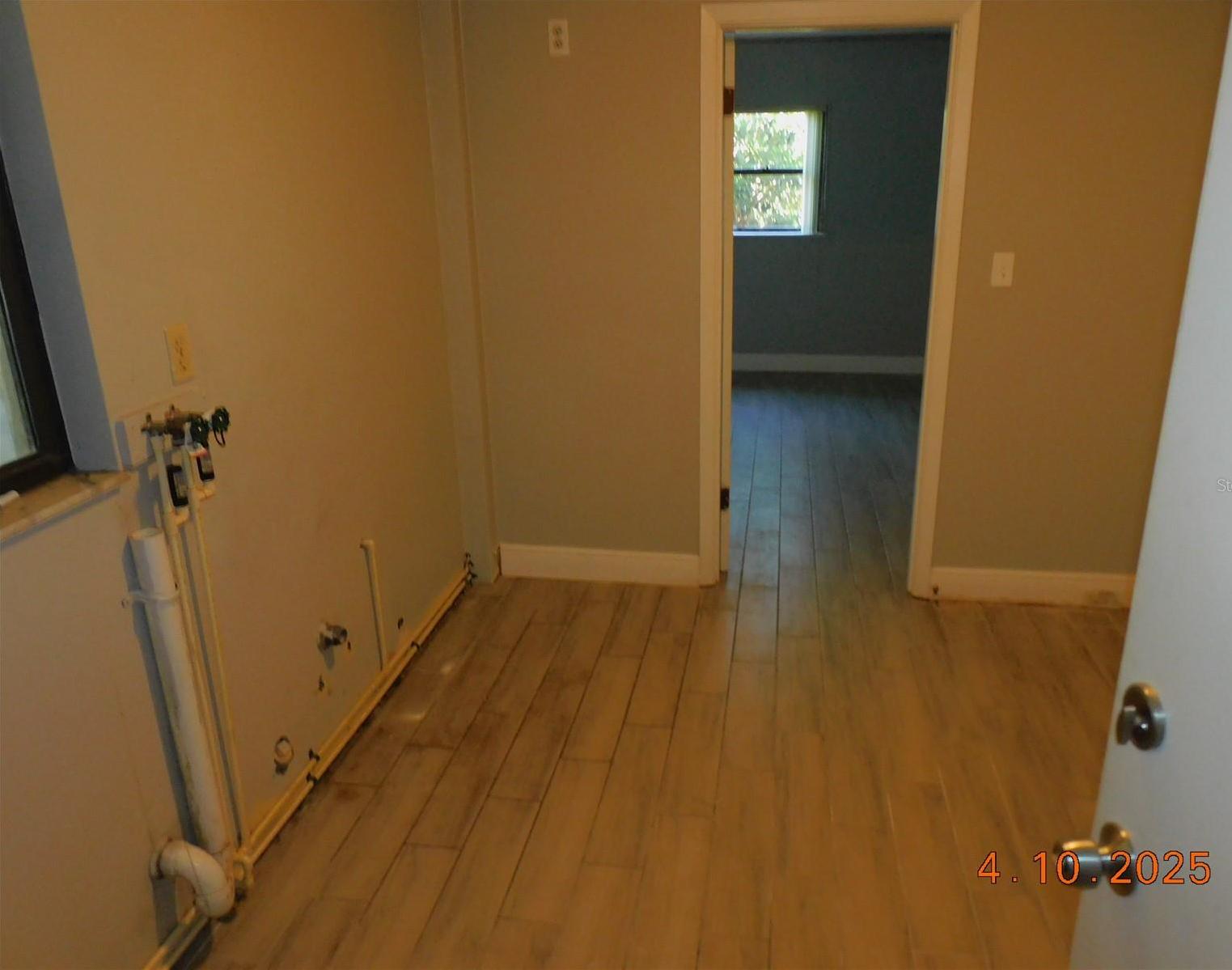 Photo #11