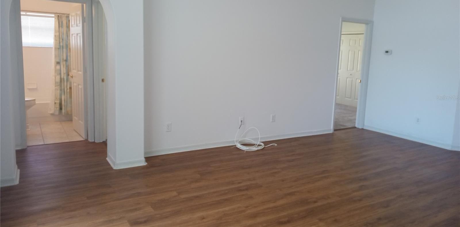 Photo #11