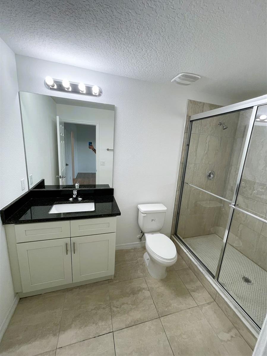 Photo #10