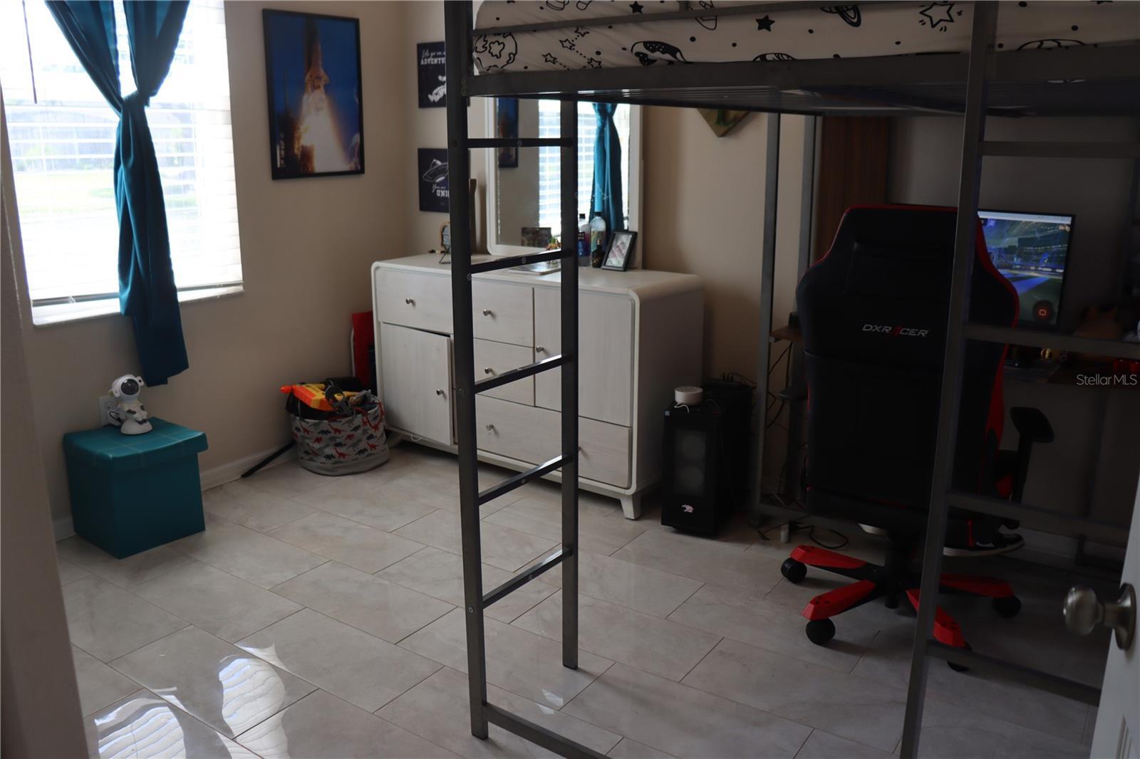 Photo #16