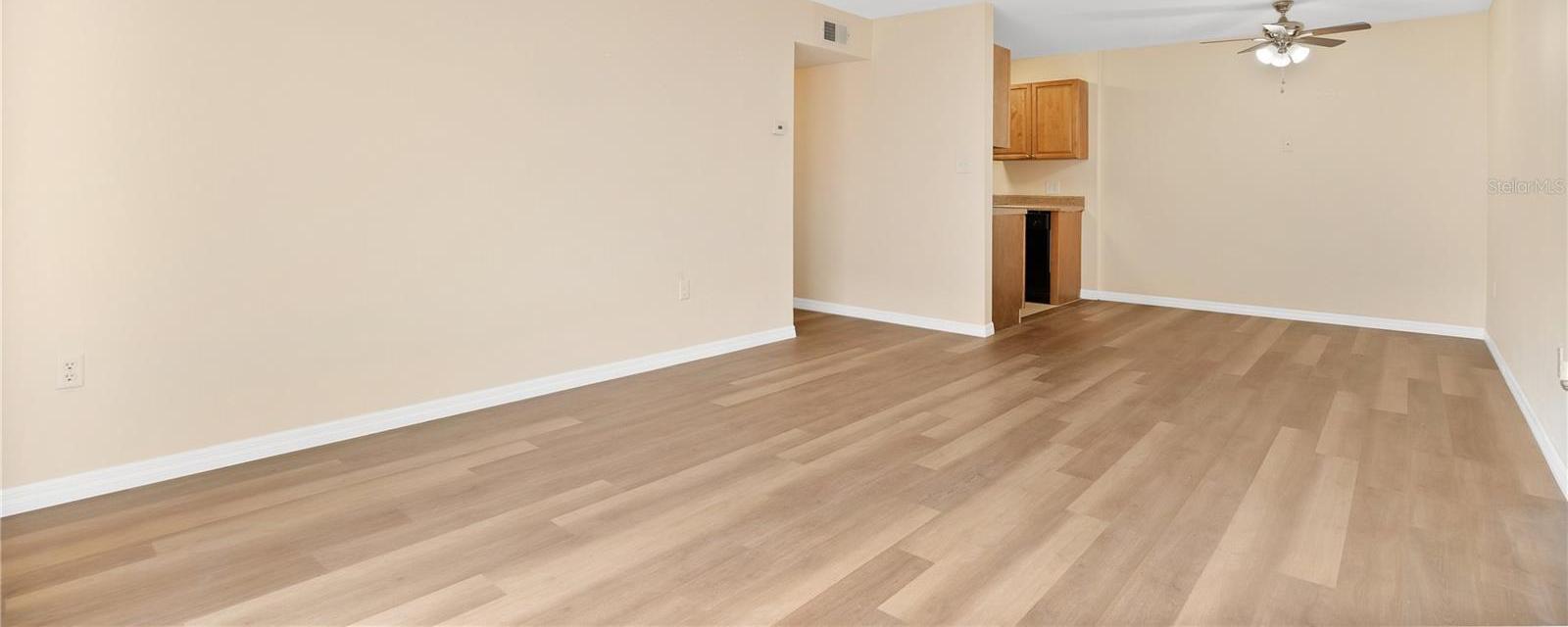 Photo #6