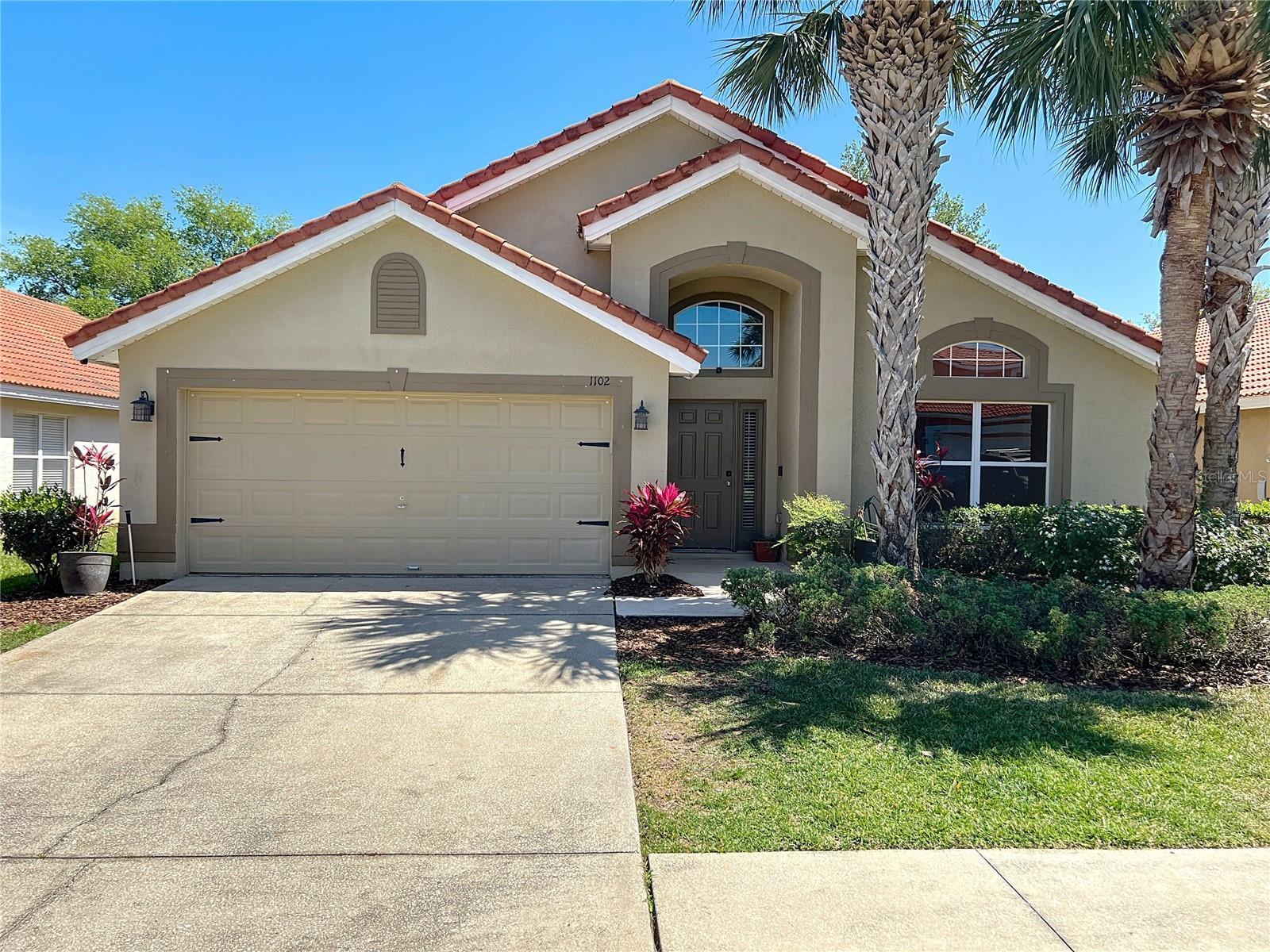 Photo one of 1102 Solana Cir Davenport FL 33897 | MLS S5123508