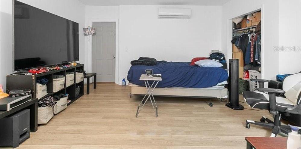 Photo #30