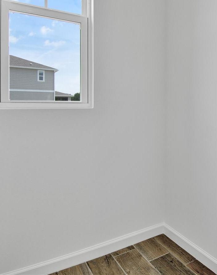 Photo #9