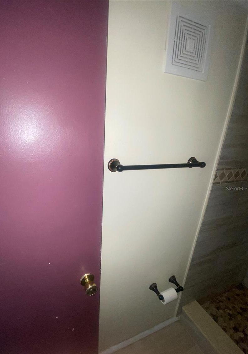 Photo #33