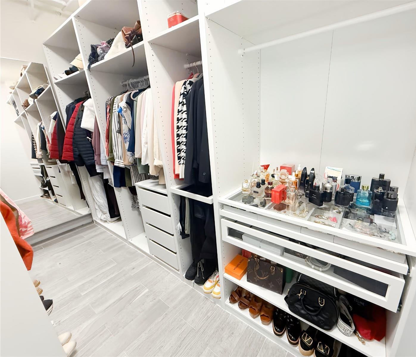 Photo #16