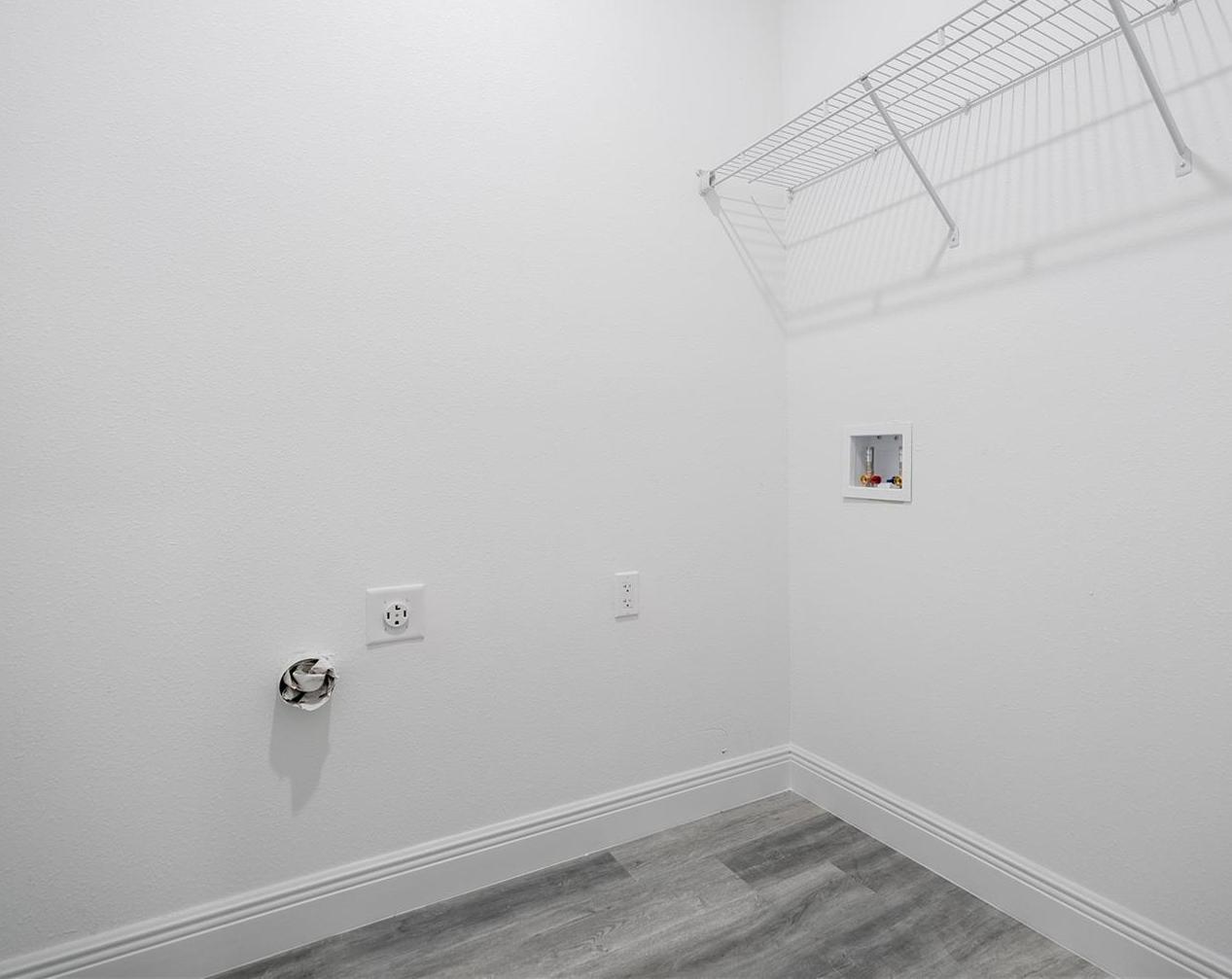 Photo #33