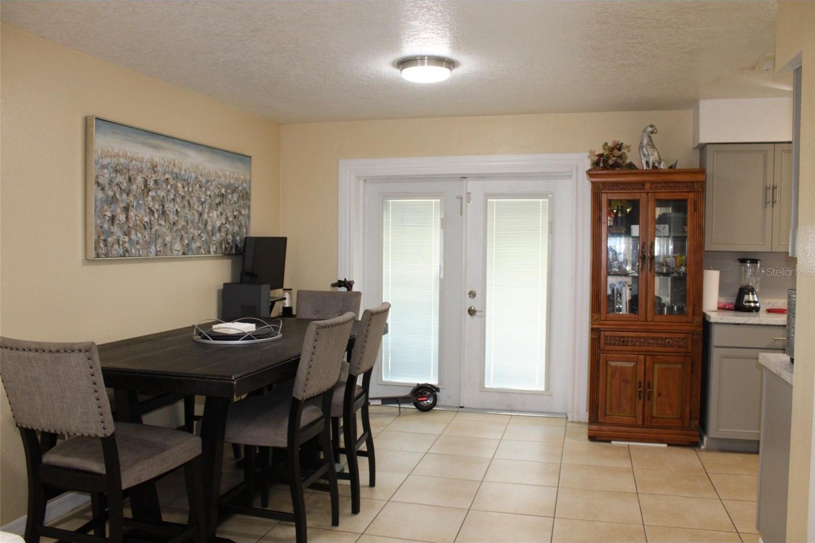 Photo #3