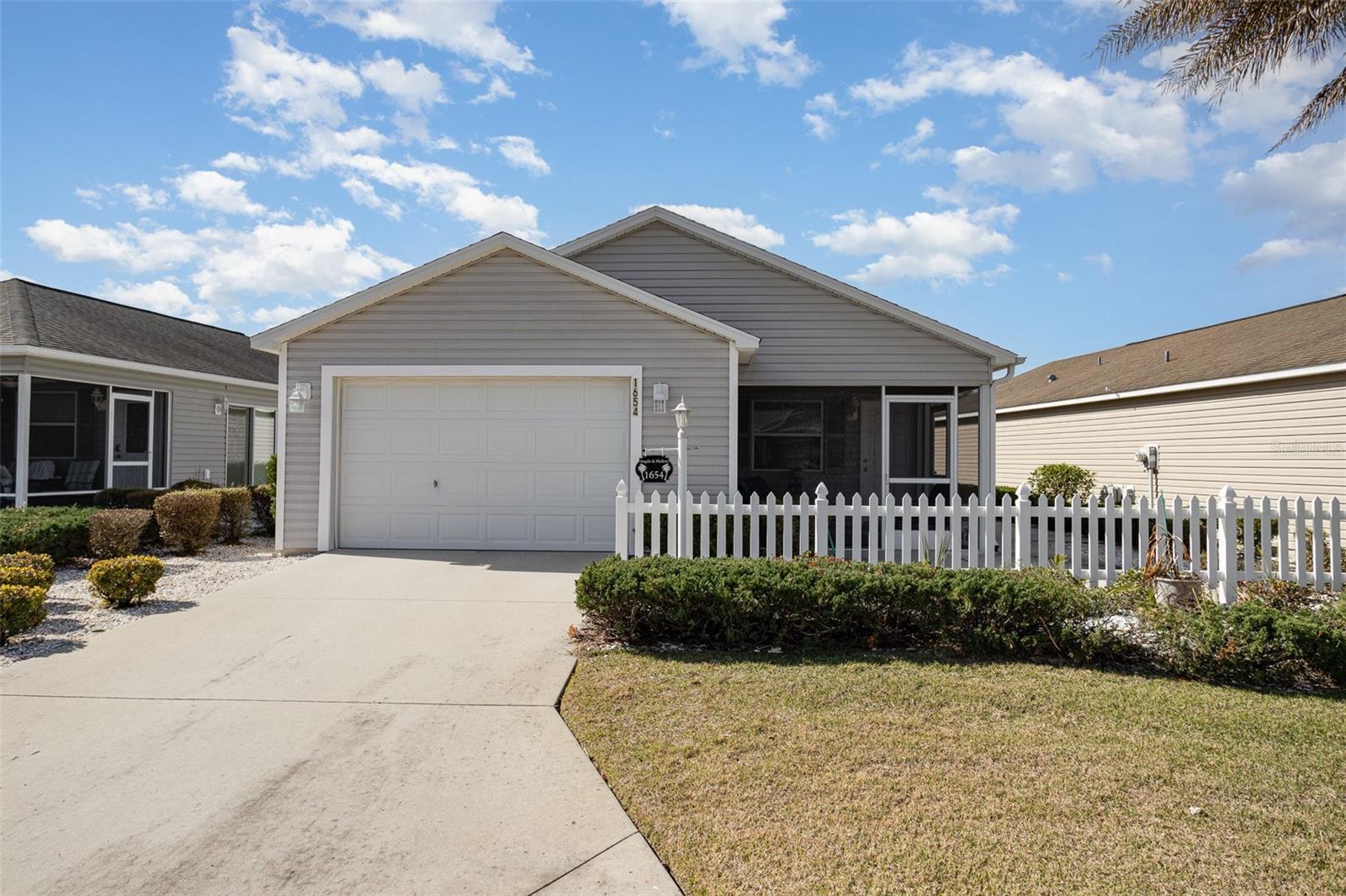 Photo one of 1654 Indigo Ave The Villages FL 32162 | MLS TB8353945