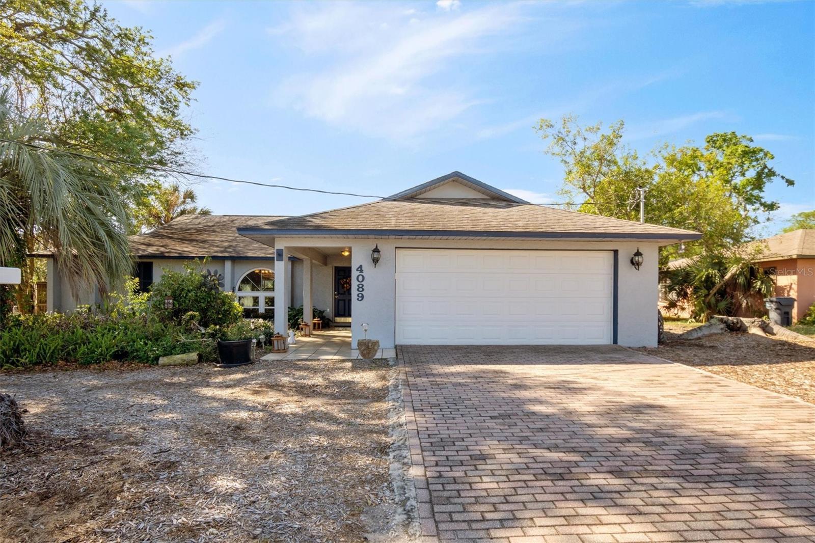 Photo one of 4089 Lehman Ln Lakeland FL 33813 | MLS TB8360196