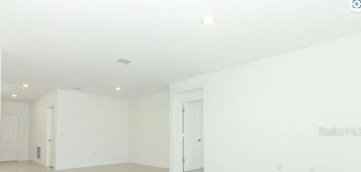 Photo #6