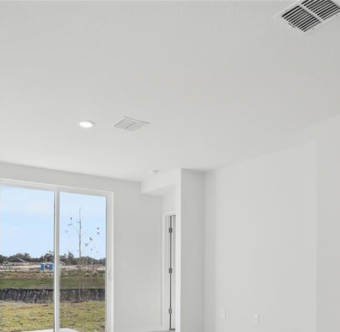 Photo #6