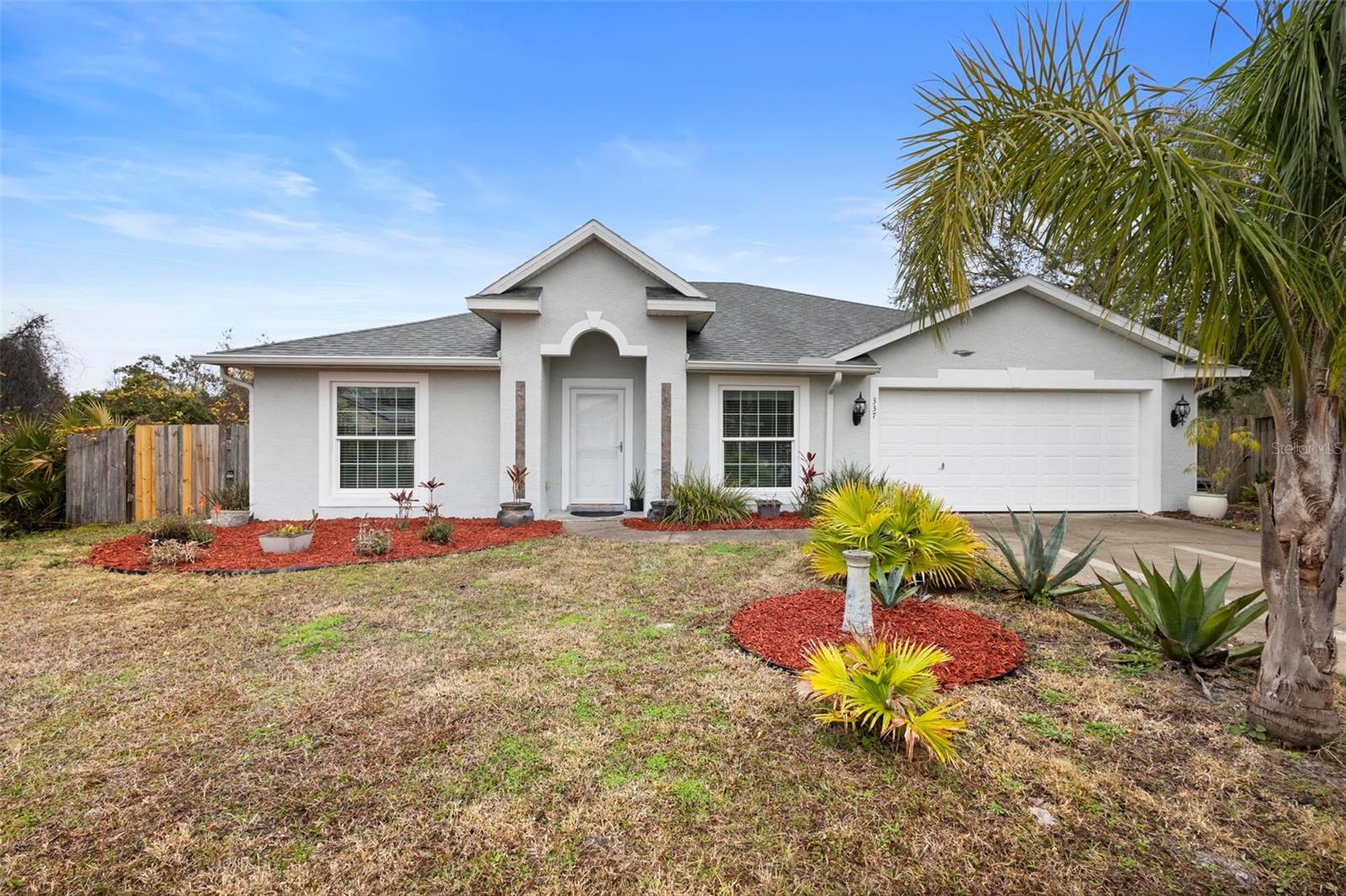Photo one of 337 Orange Ave Orange City FL 32763 | MLS V4940533