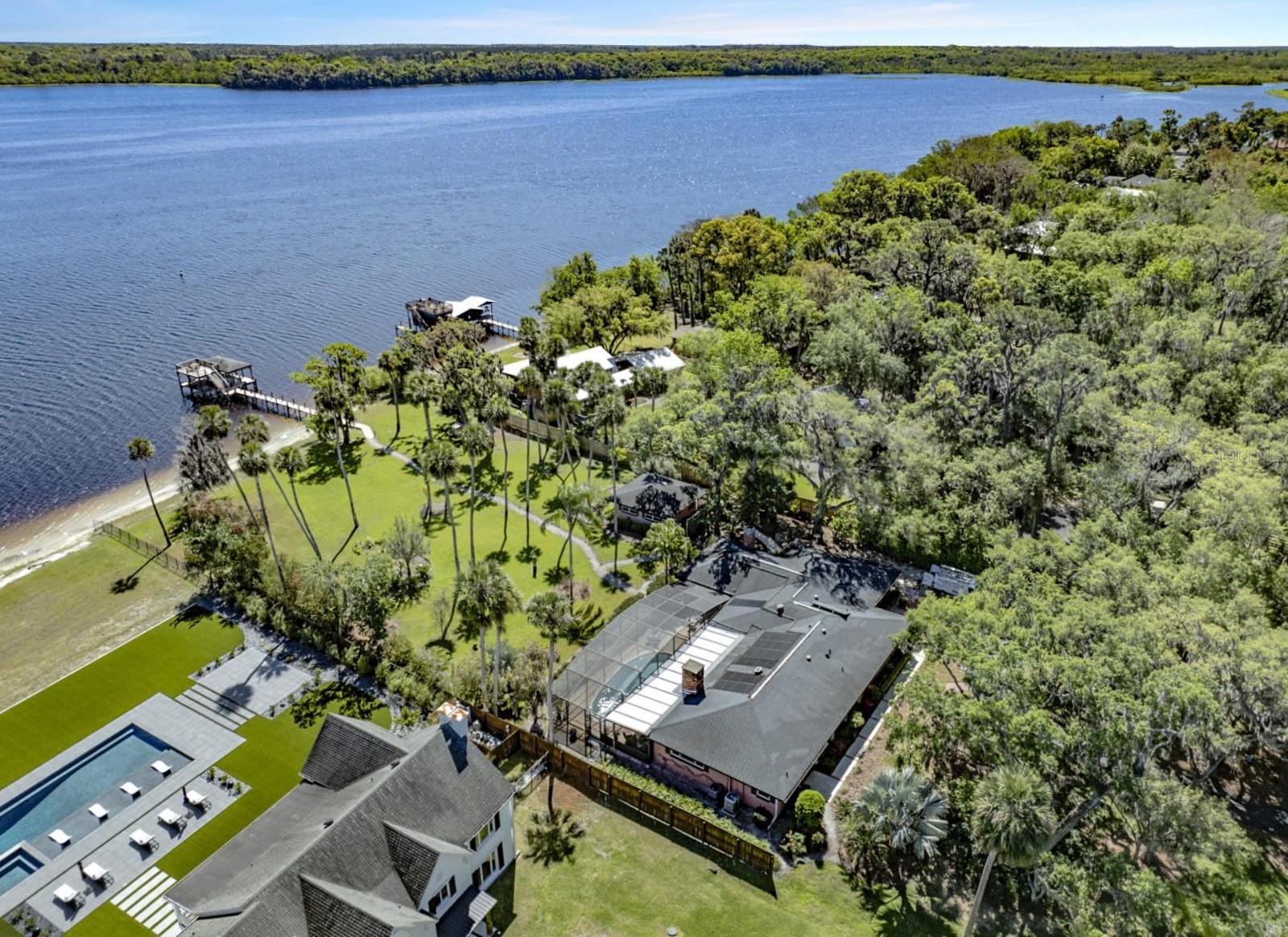 Photo one of 2149 Hontoon Rd Deland FL 32720 | MLS V4941756