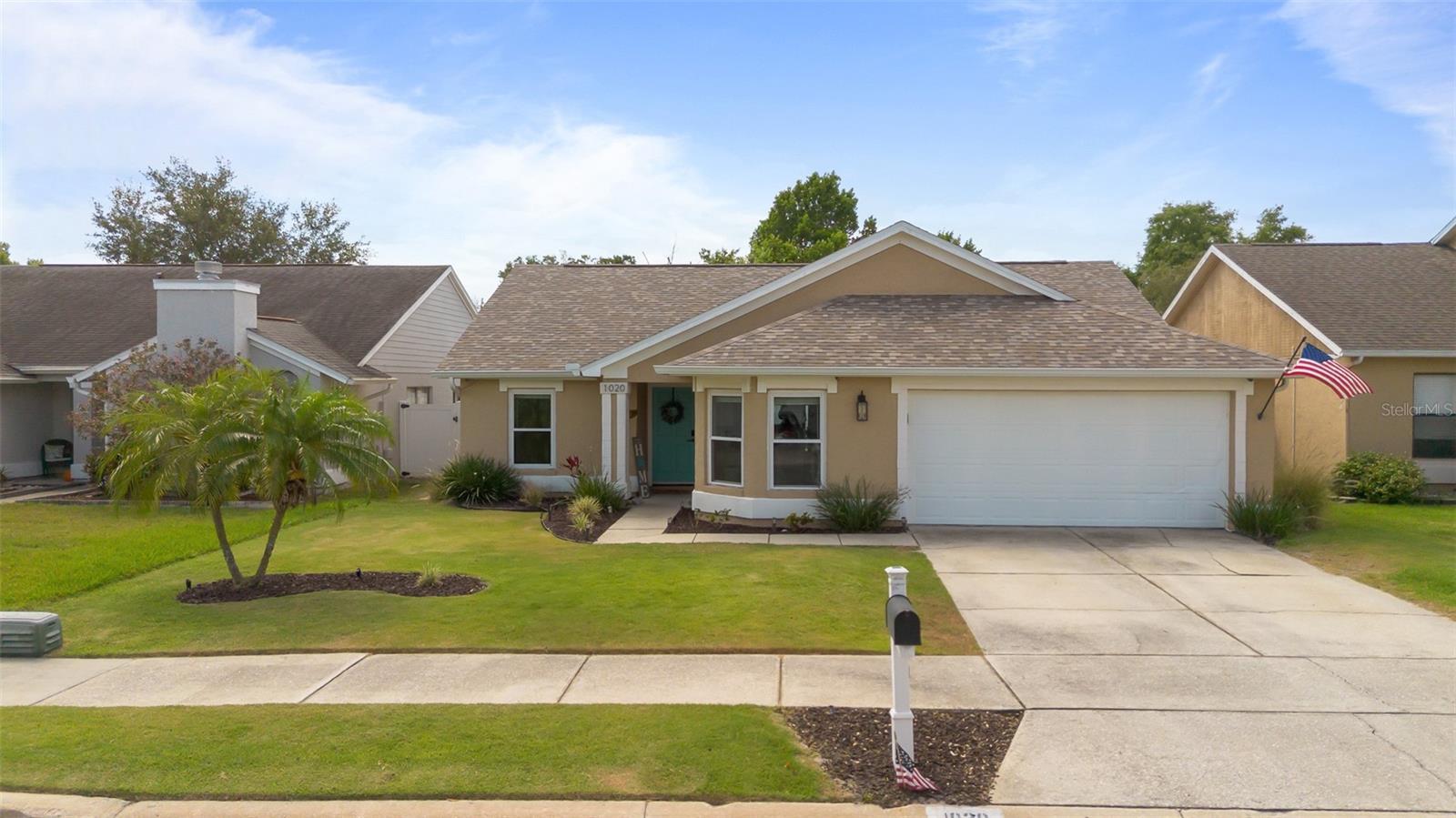 Photo one of 1020 Hornbeam St Oviedo FL 32765 | MLS V4942407