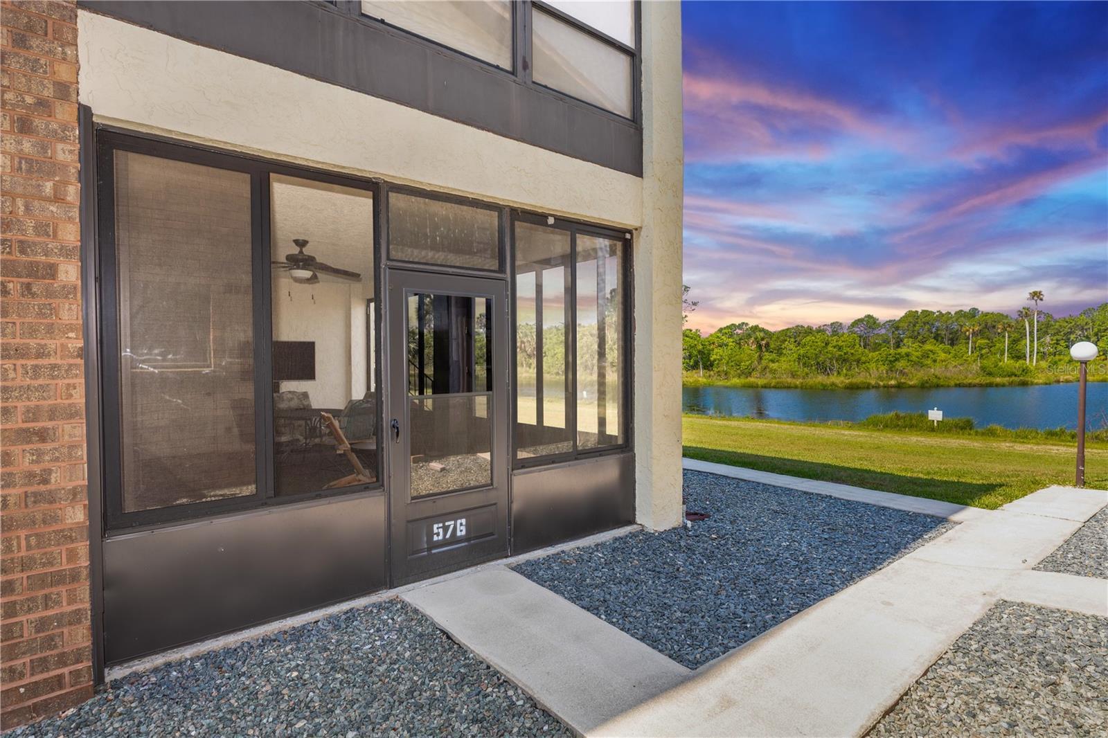 Photo one of 576 Belltower Ave # 100 Deltona FL 32725 | MLS V4942580