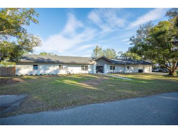 Newly renovated single story home with a large front yard at 410 N Tecumseh Ave, Fort Meade, FL 33841