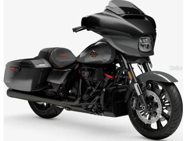 Sleek gray touring motorcycle with a comfortable seat and ample storage for long rides and open-road adventures at 904 Main St, Windermere, FL 34786